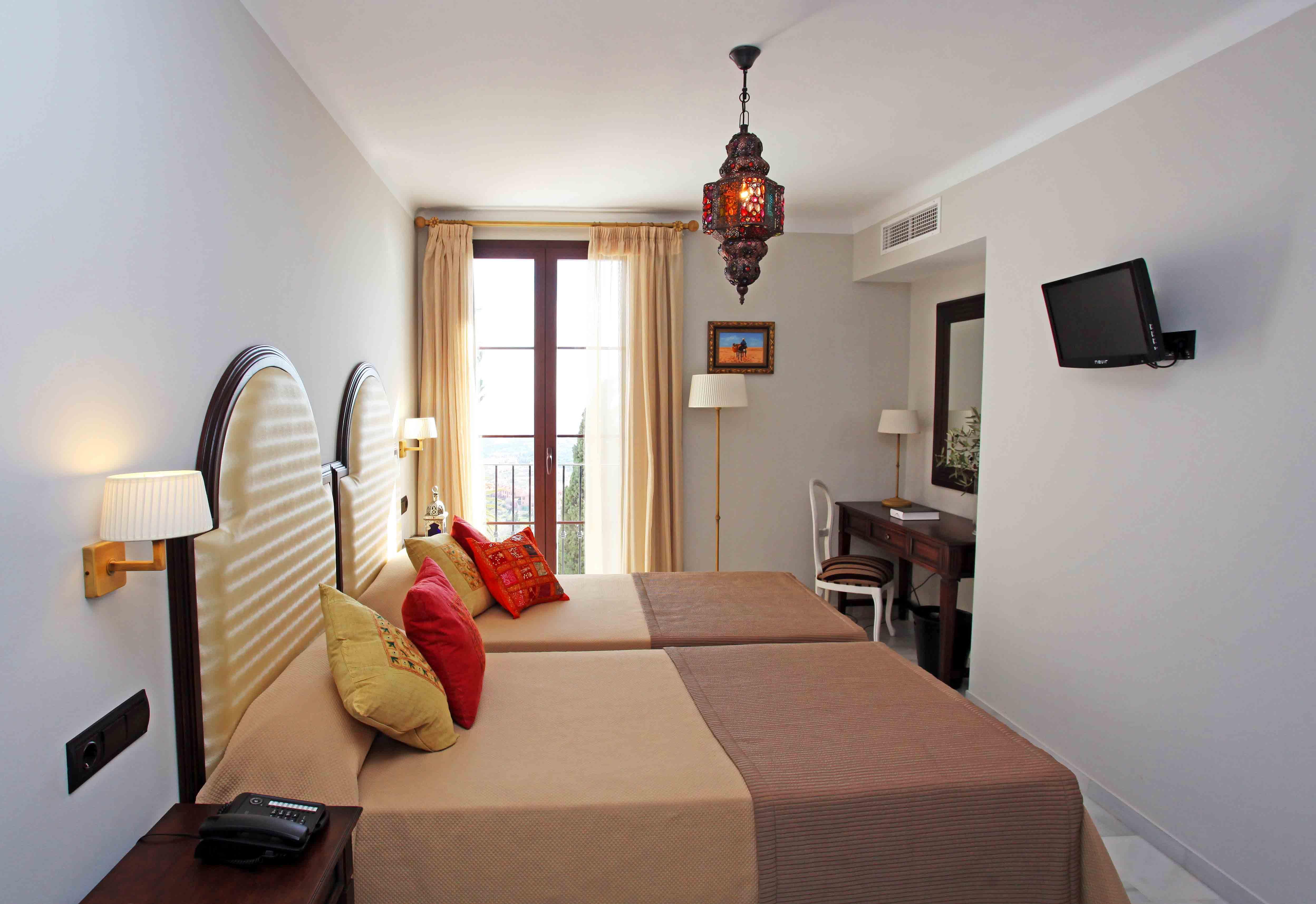 Hotel La Fonda Бенальмадена Экстерьер фото