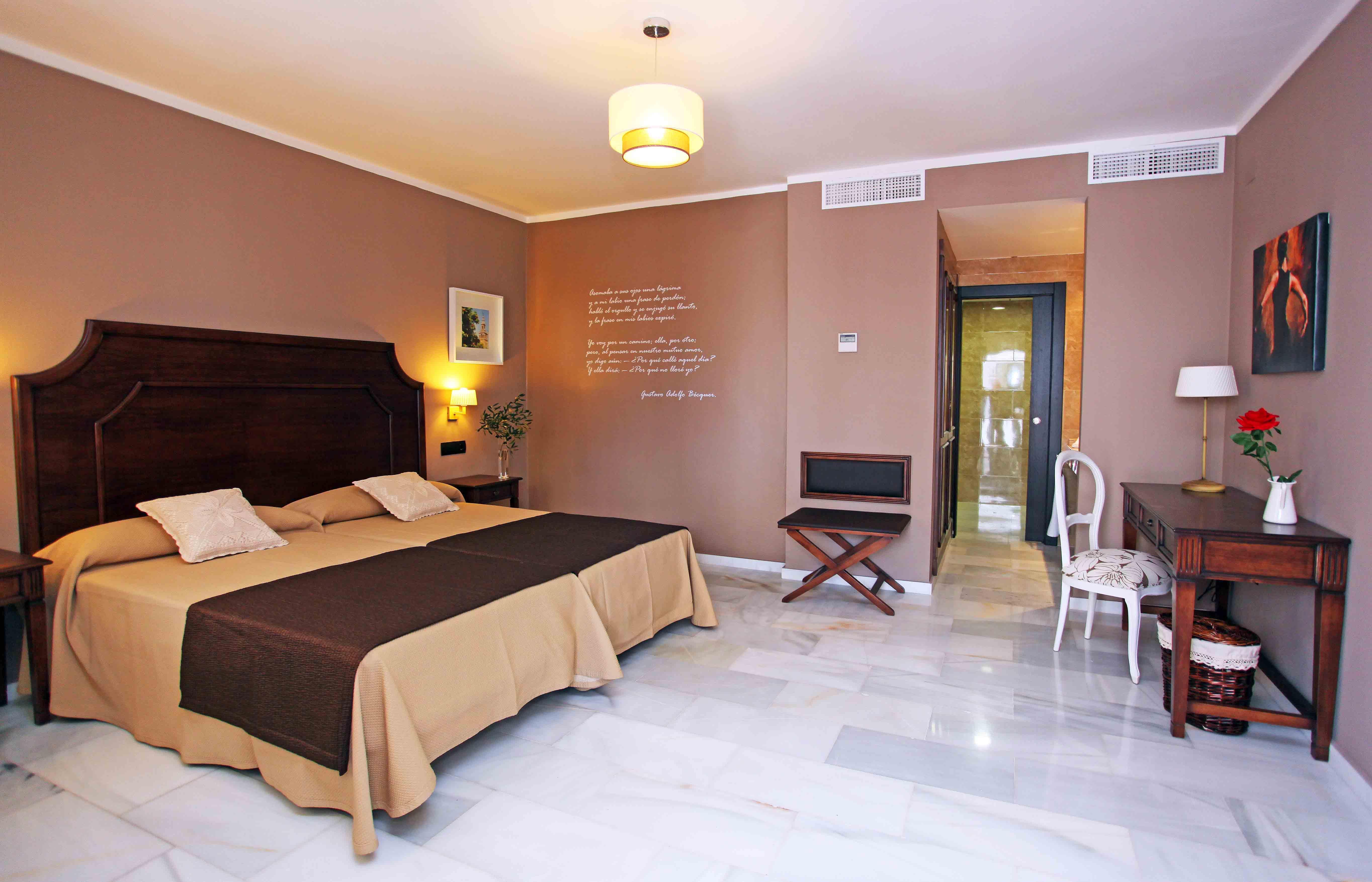 Hotel La Fonda Бенальмадена Экстерьер фото