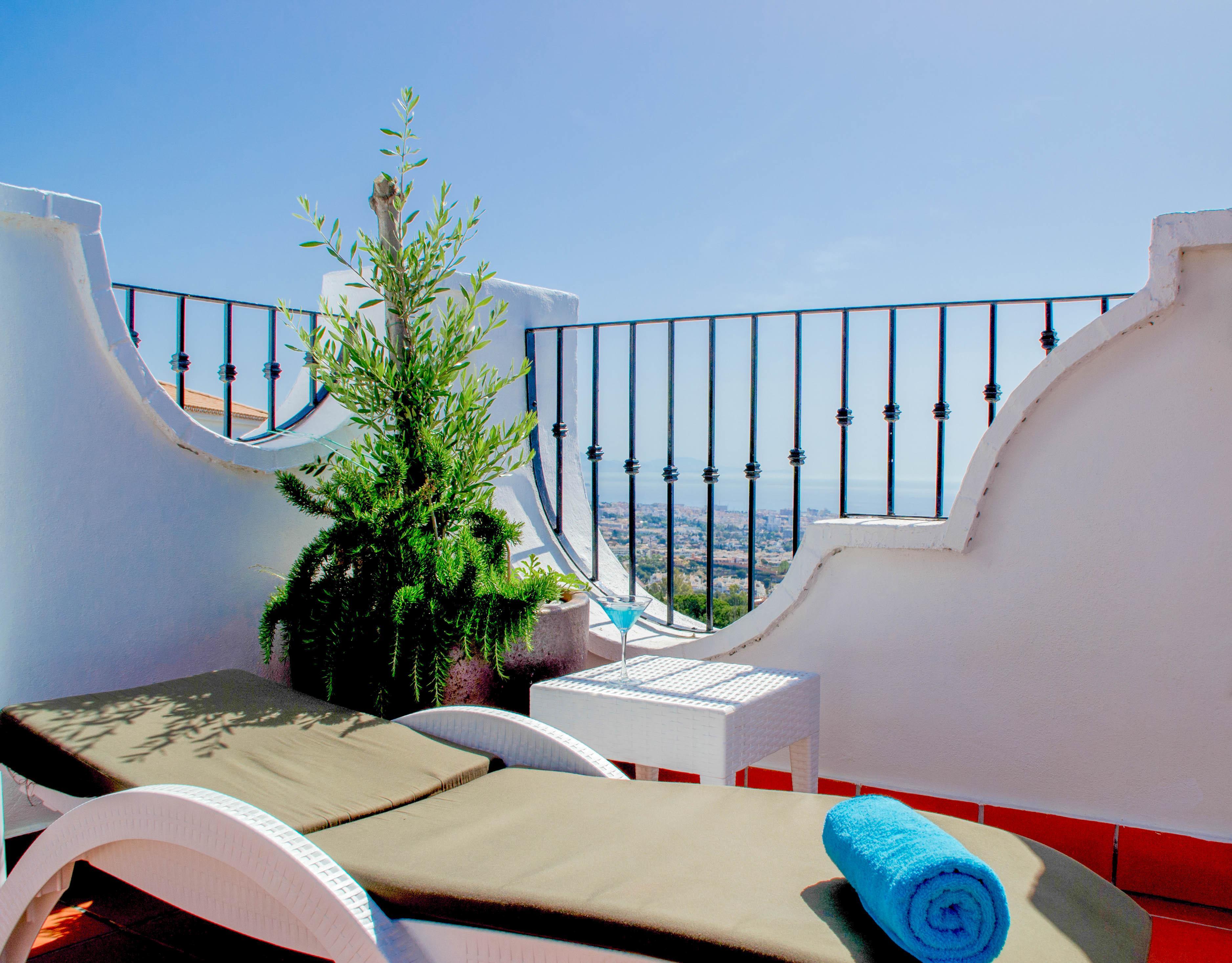 Hotel La Fonda Бенальмадена Экстерьер фото