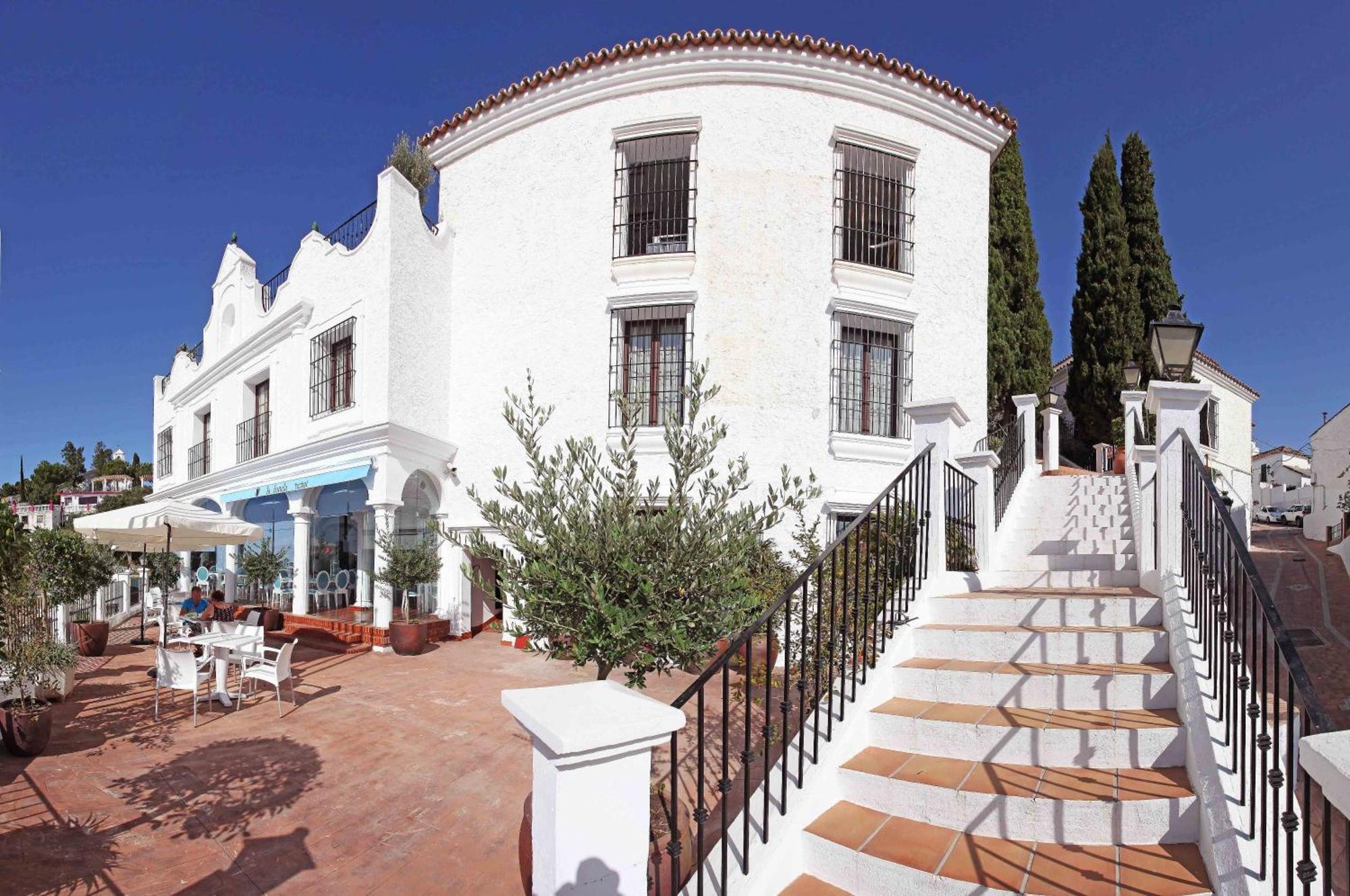 Hotel La Fonda Бенальмадена Экстерьер фото